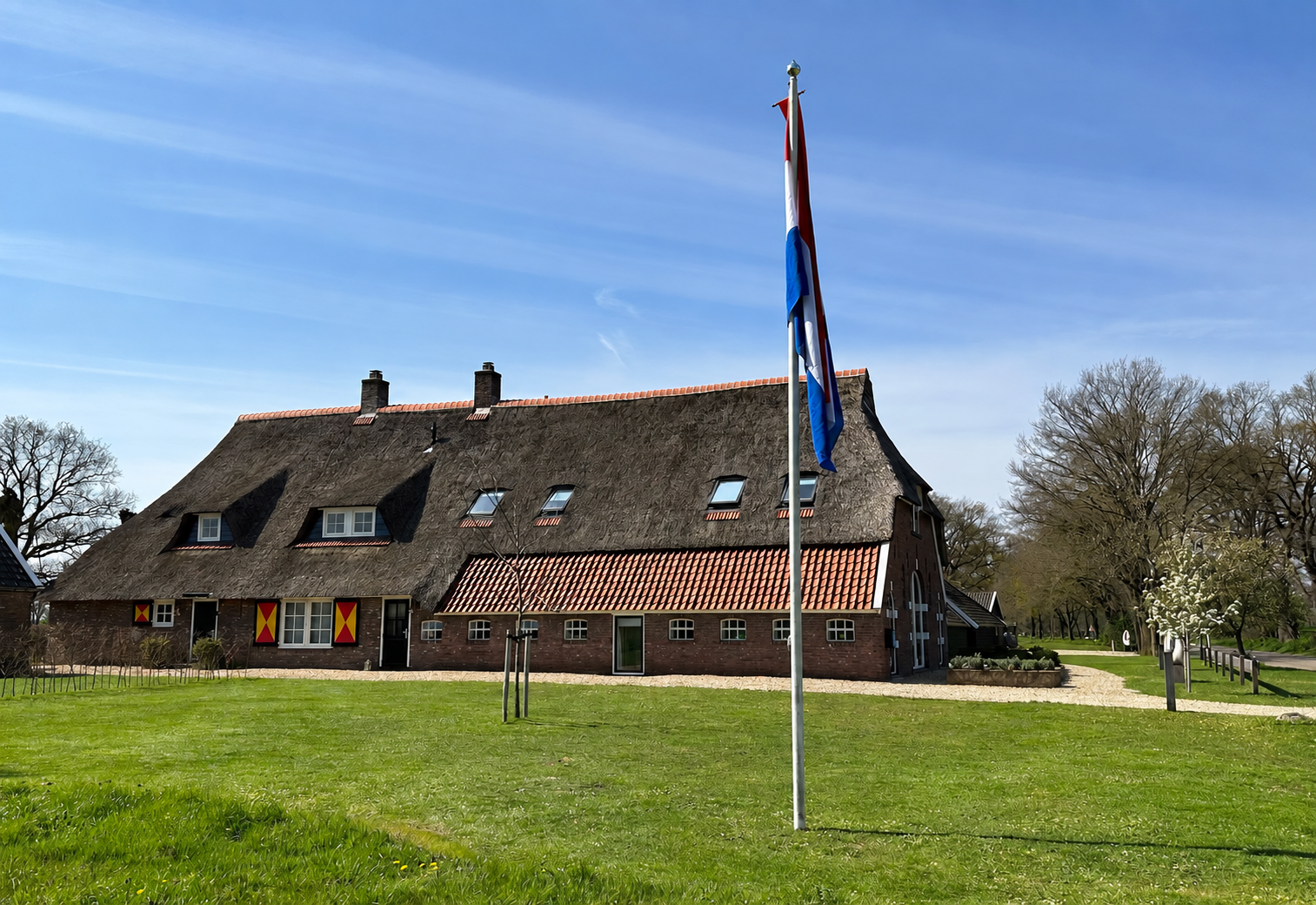 De monumentale hoeve op landgoed De Groote Scheere